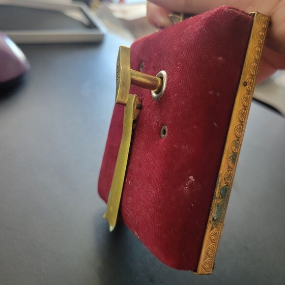 Reuge Music Box Vntg Ornate Gold Framed Madonna & Child Icon Religious FLAW - Picture 8 of 10